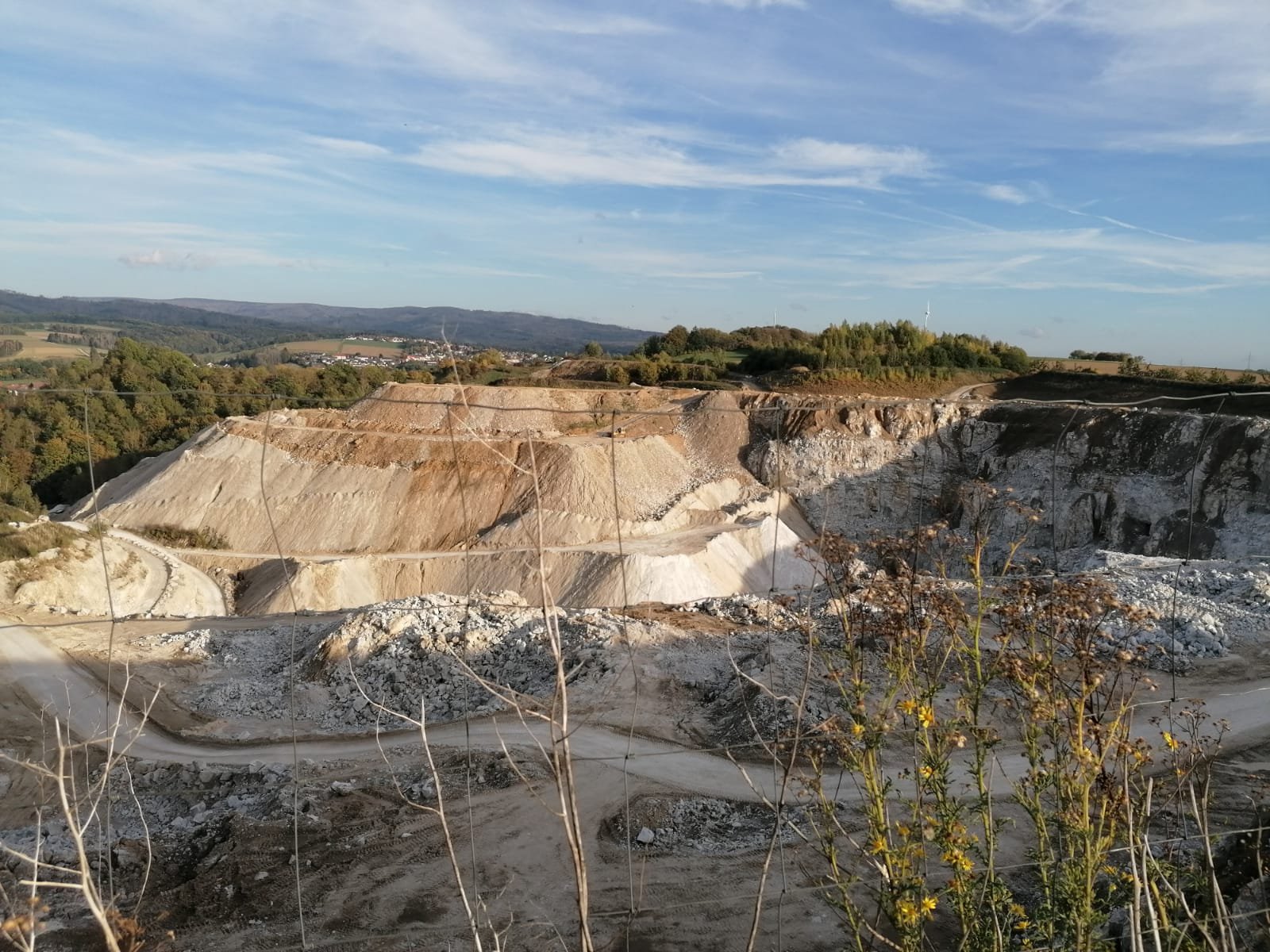 Zerstörung eines Biodiversität Hotspots durch die Gips-Mafia 
